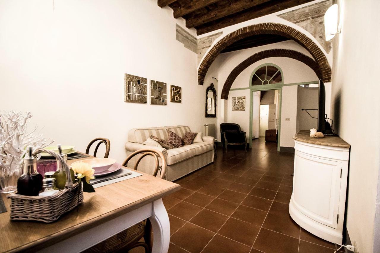 Innpisarentals 2 - Pisa Shabby Flat Bagian luar foto
