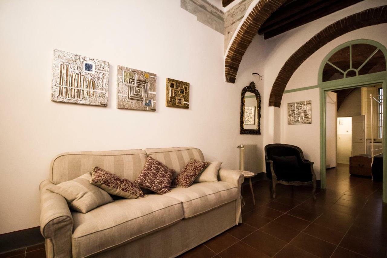 Innpisarentals 2 - Pisa Shabby Flat Bagian luar foto