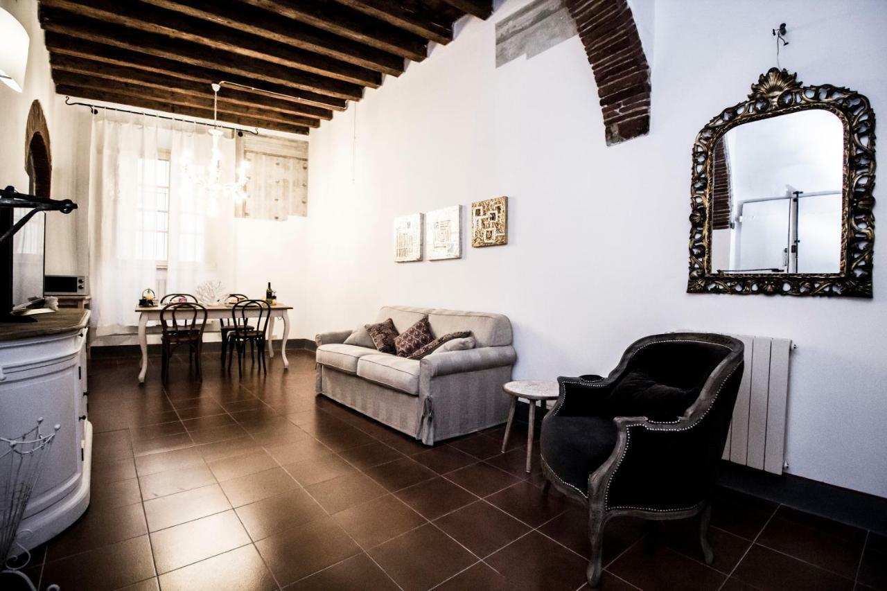 Innpisarentals 2 - Pisa Shabby Flat Bagian luar foto